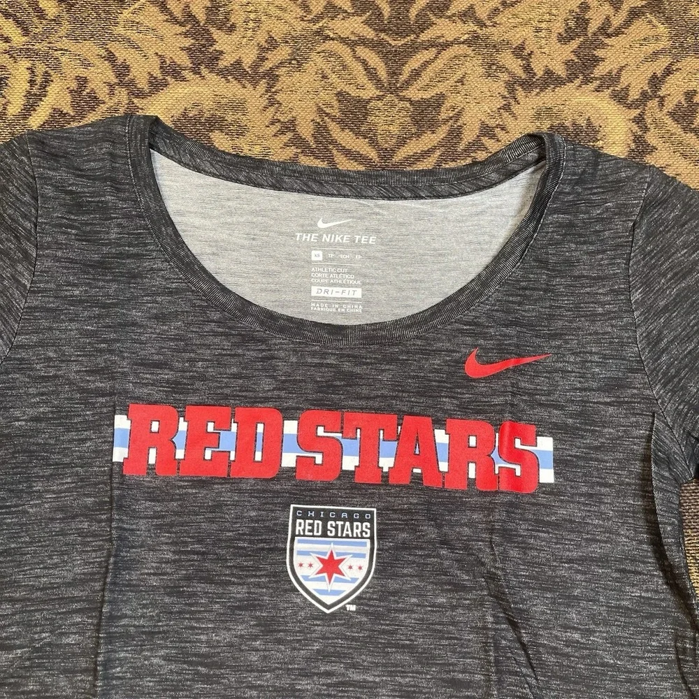 NIKE Women's Chicago Red Stars NWSL Soccer Scoop Top Shirt Size XS New